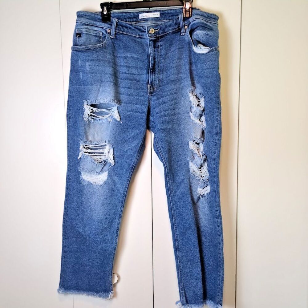 KanCan Maurices Jeans Women's 32 Distressed Raw Hem Straight Leg Y2K Stretch
